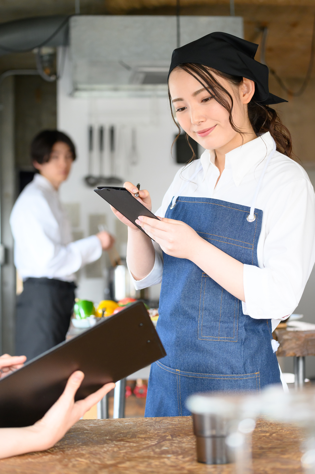 飲食求人は沖縄・那覇の株式会社ハンズオンカンパニー