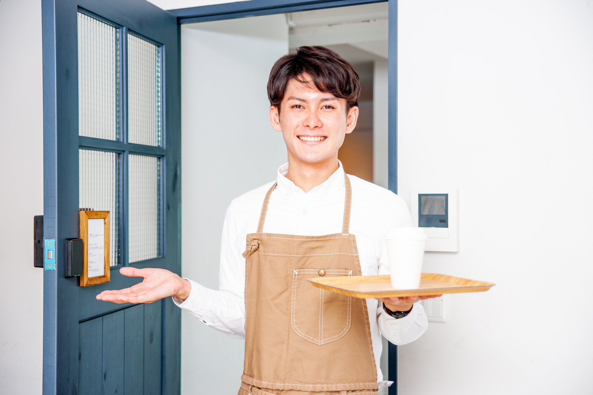 飲食求人は沖縄・那覇の株式会社ハンズオンカンパニー